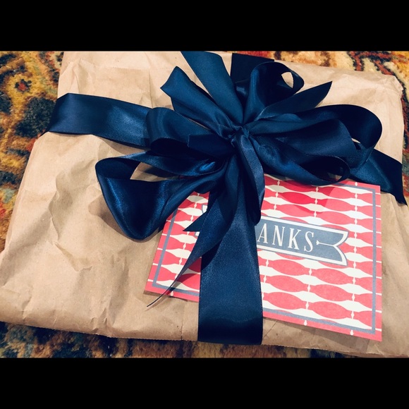 Meet your Posher, Pemberley - Picture 2 of 4